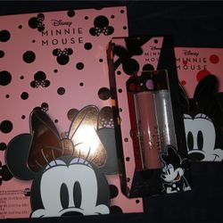 Minnie Mouse Eyeshadow Pallet, Blush & Lipgloss Bundle