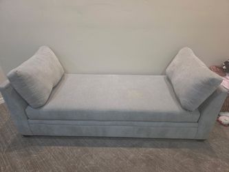 Chaise Lounge