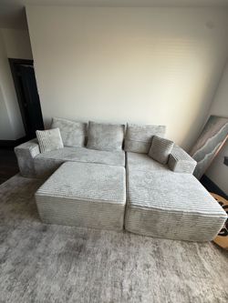 Like new - oversized grey couch (wayfair)