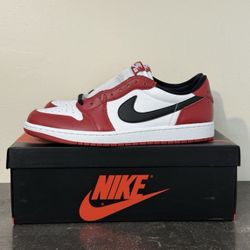 Jordan 1 Low Chicago