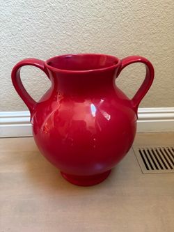 NEW Vibrant red ceramic vase