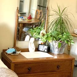 Antique Late 1800’s Shabby Chic Solid English Oak Wood Vanity Dressing Table, Dresser