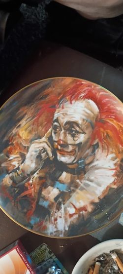 Collectibles Clown  plate..Back Is Authenticated 