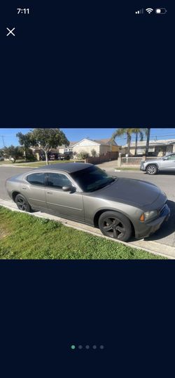 2010 Charger For Parts , Still Runs Well