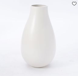 Oversized Pure White Ceramic Collection