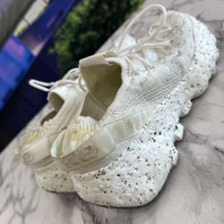 Women’s Nike Size 8