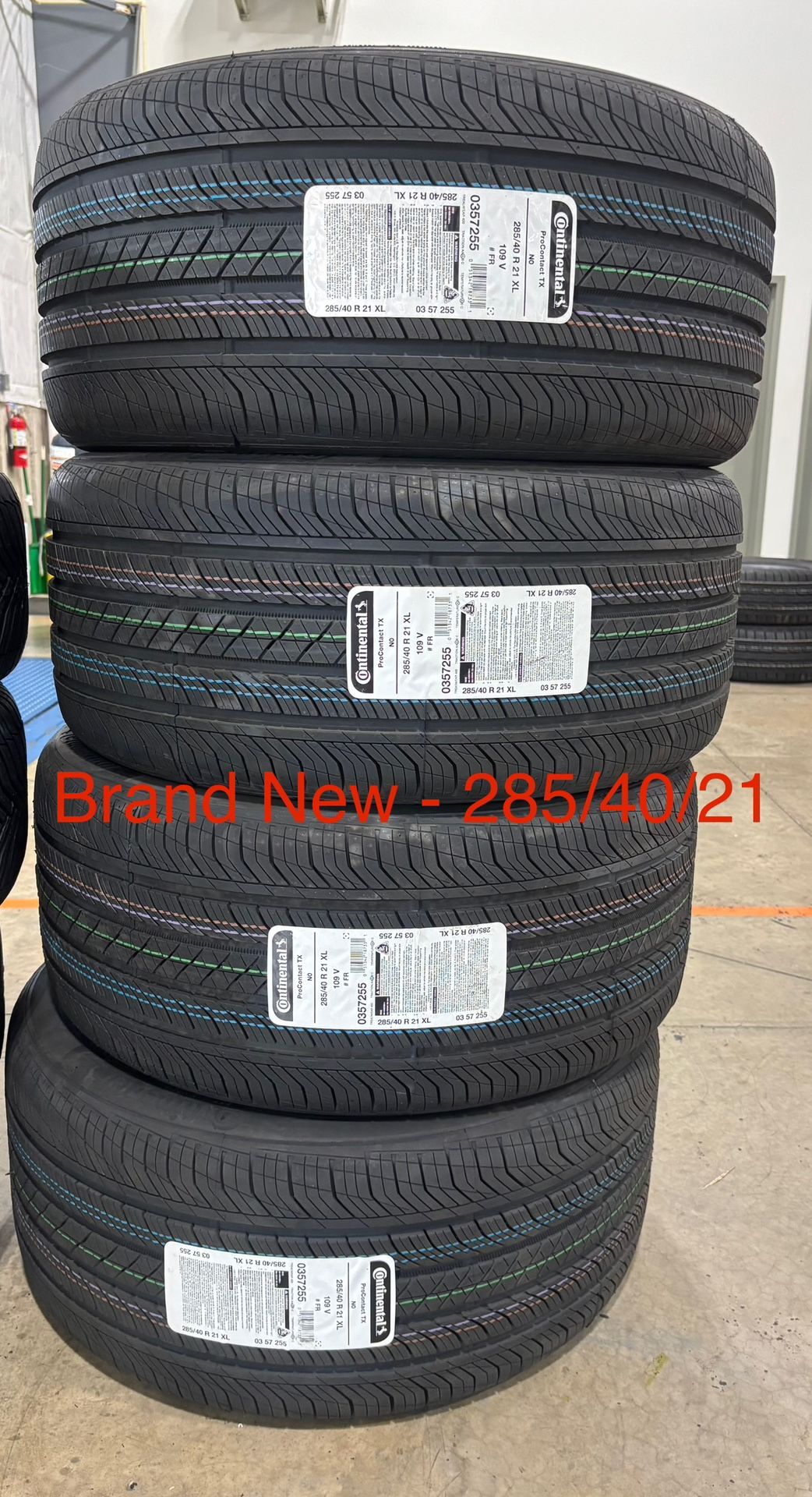 (4) - 285/40/21 Continental ProContact TX Tires