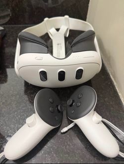 Meta Quest 3 512GB VR Headset Bundle w/ Elite Strap + Battery, Controllers & Original Box - Excellen