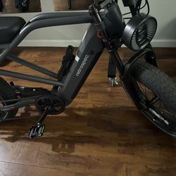 Retrospec Valen Rev+ Fat Tire Ebike