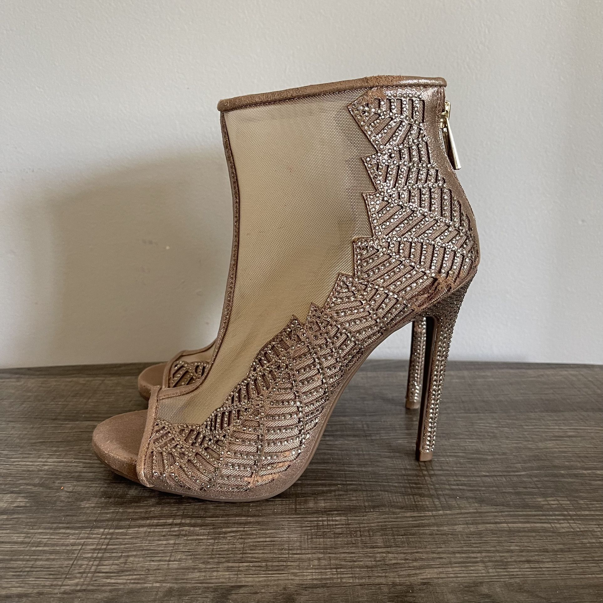 Jessica Simpson Radko Embellished Mesh Women’s Shooties Size 6.5