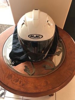 Motorcycle helmet