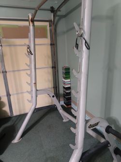 Hoist Power Rack / Squat Cage pull up bar