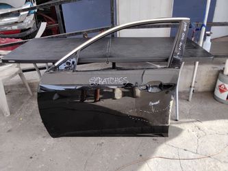 Honda civic 2016-2021 left driver side front door oem