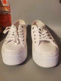 white Steve Madden Elore canvas platform sneakers