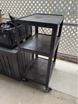 Tool cart