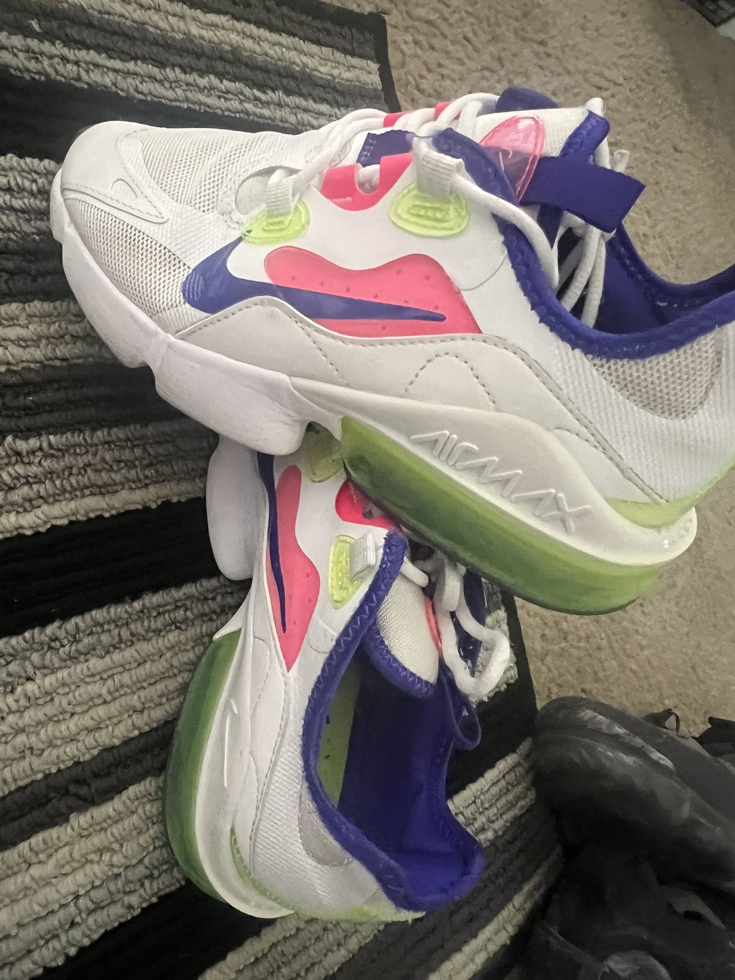 nike shoes / women 6.5