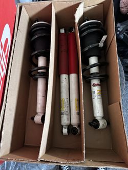 2025 GMC Sierra Stock Suspension