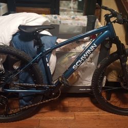 New Schwinn  Axum Sport 27.5 Mountain Bike