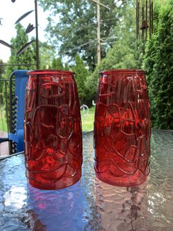 SET OF TWO RED VASE