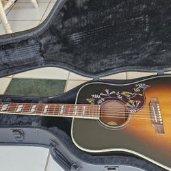 Gibson Hummingbird 2022