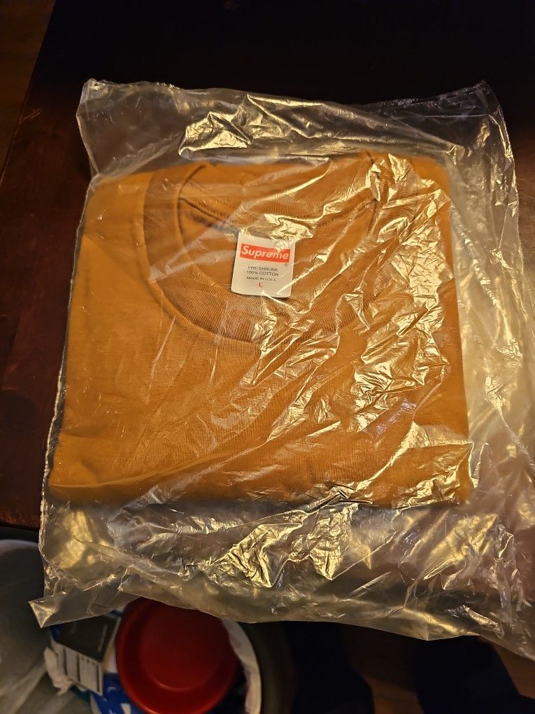 Supreme T Shirt ARABIC