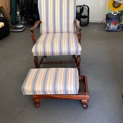 Side Chair With Storage Ottoman 