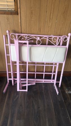 Twin frame