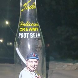 Antique Ted Williams  Root Beer