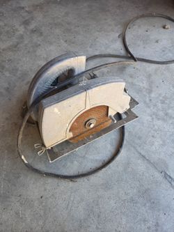 Electric Circular Saw with Blade