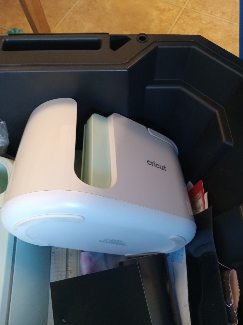 Cricut Machines And Accessories