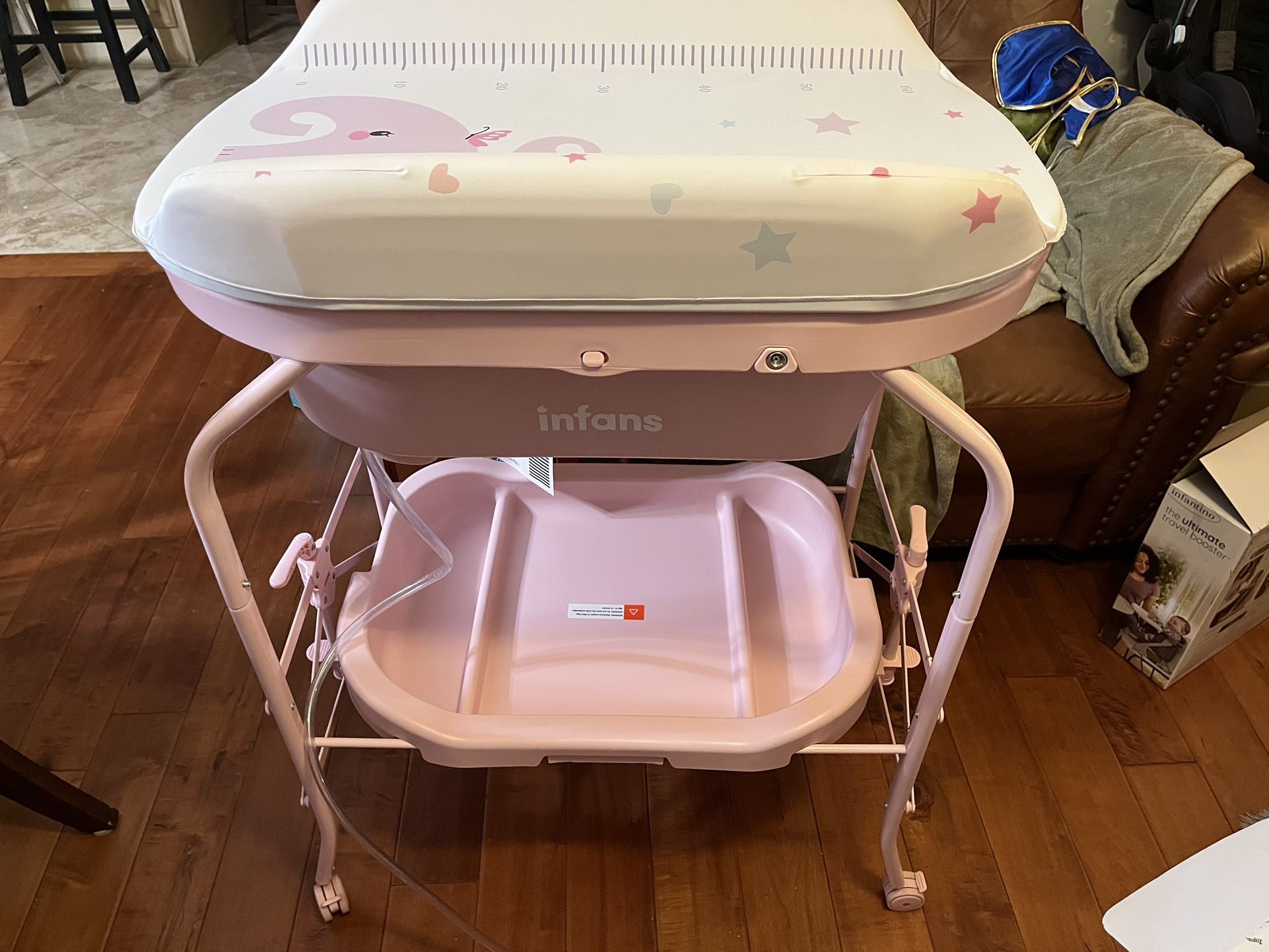 Baby Bath/ Changing Table