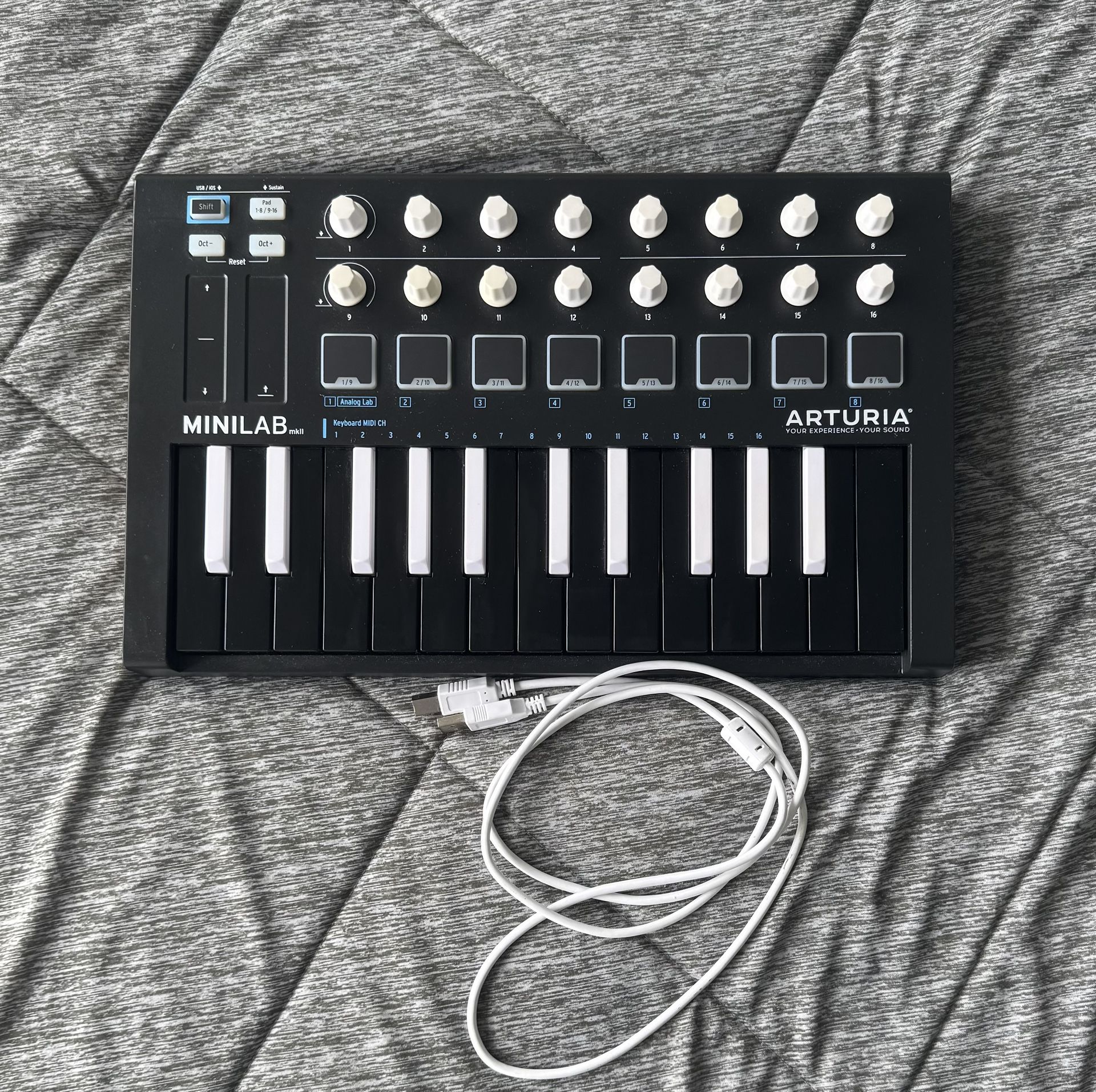 Arturia MIDI Keyboard