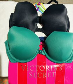 Victorias Secret Bras Size 32 DD