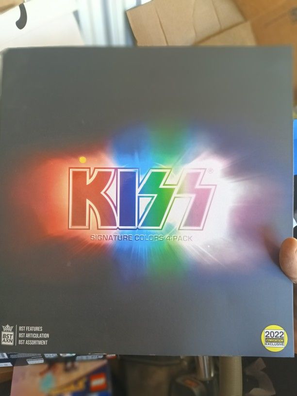 Kiss
