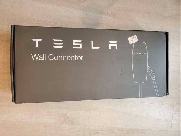 Tesla Wall Charger 2nd Gen Elon Musk Signature Edition ...