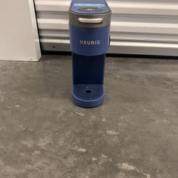 Keurig K-Mini Single Serve Coffee Maker