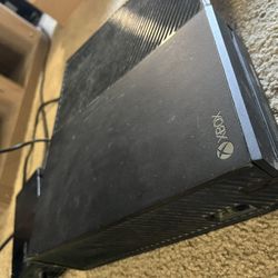 Xbox One + Game —NO TRADES