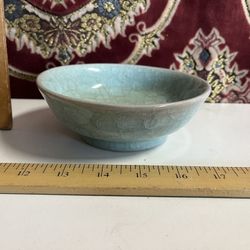 Chinese Crackleware Porcelain Bowl 
