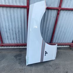 2010-2014 Chevrolet Camaro Right Fender 