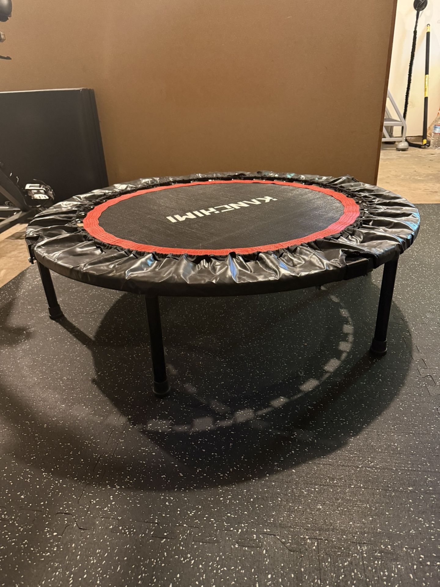 Rebounder Trampoline 48”