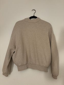 Essential hoodie