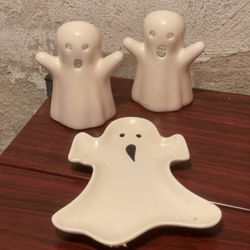 VTG 3pc Ghost Ceramic Lot Candleholders & Trinket Dish
