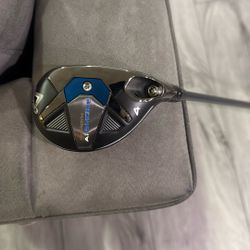 Callaway AI smoke 4 Hybrid stiff