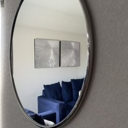 Large Circle Glass Mirror with Chrome Lining for Sale