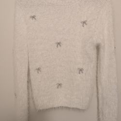 Sweater With Ribbon Rhinestone 