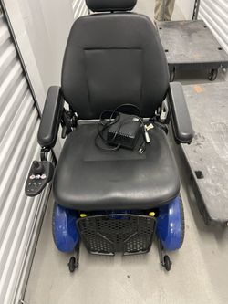 Motorized wheel chair power chair jazzy elite hd
