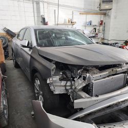 Sale Parts 2019 Chevy Impala The Motor And Transmission Is Good 87 Miles Only Parts 