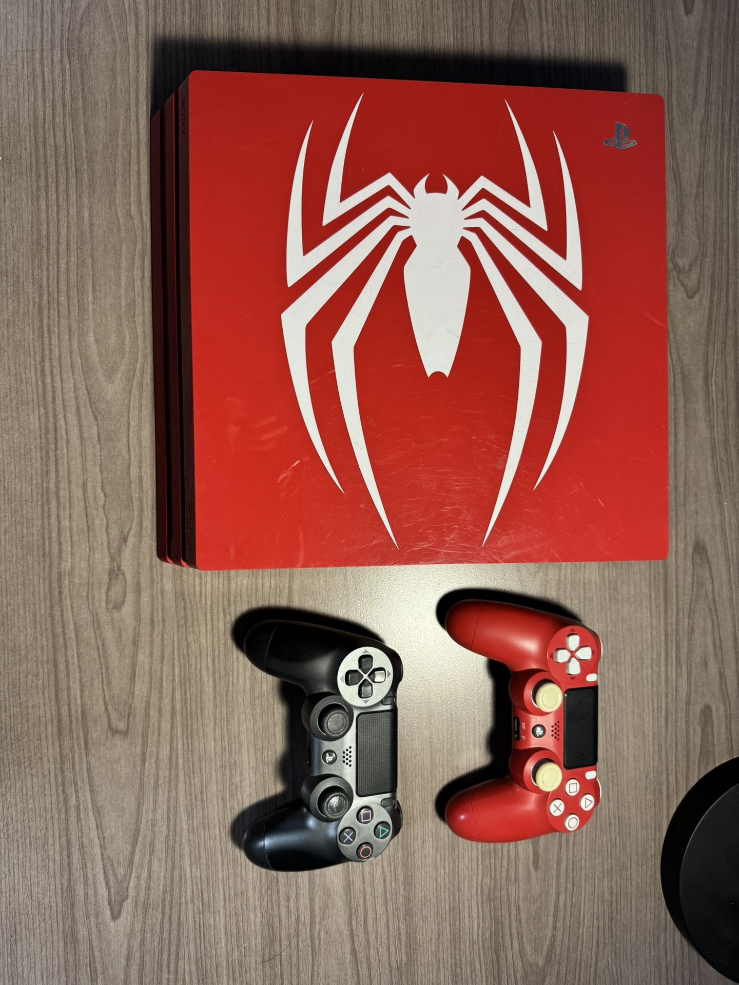 Spiderman Edition PS4 With Controls