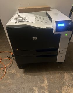 HP Color LaserJet CP5525dn (CE707A)