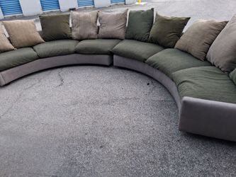 Large Sectional Couch or Sofa (2 Pieces)